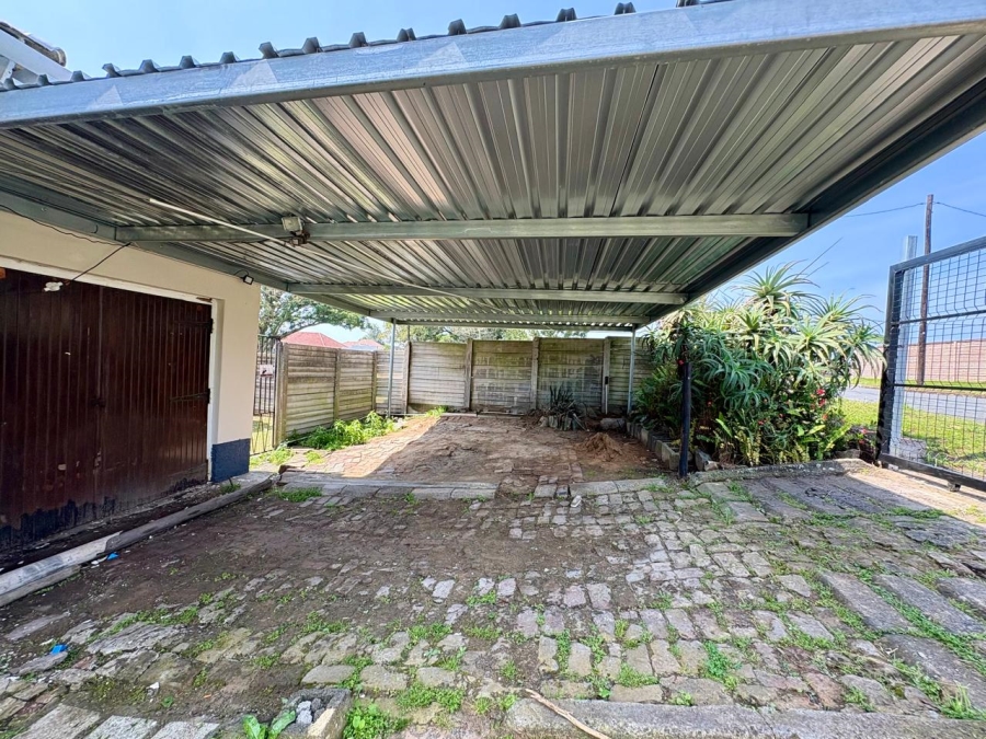 3 Bedroom Property for Sale in Greenfields Eastern Cape